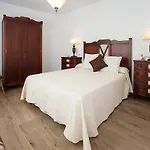 Nuevo Monteftur 게스트하우스 3*